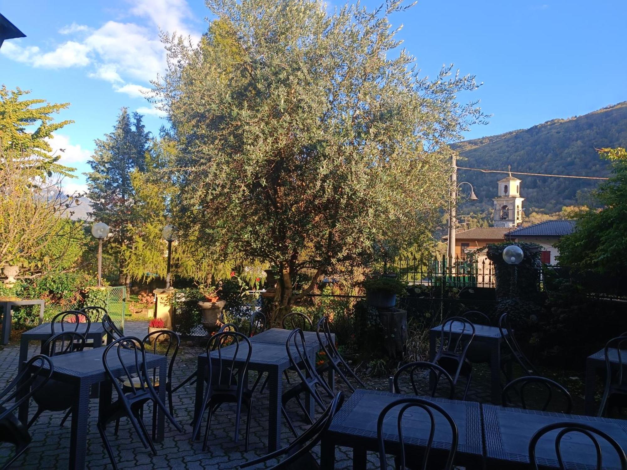 Albergo Ristorante Coppa Dazio Ngoại thất bức ảnh
