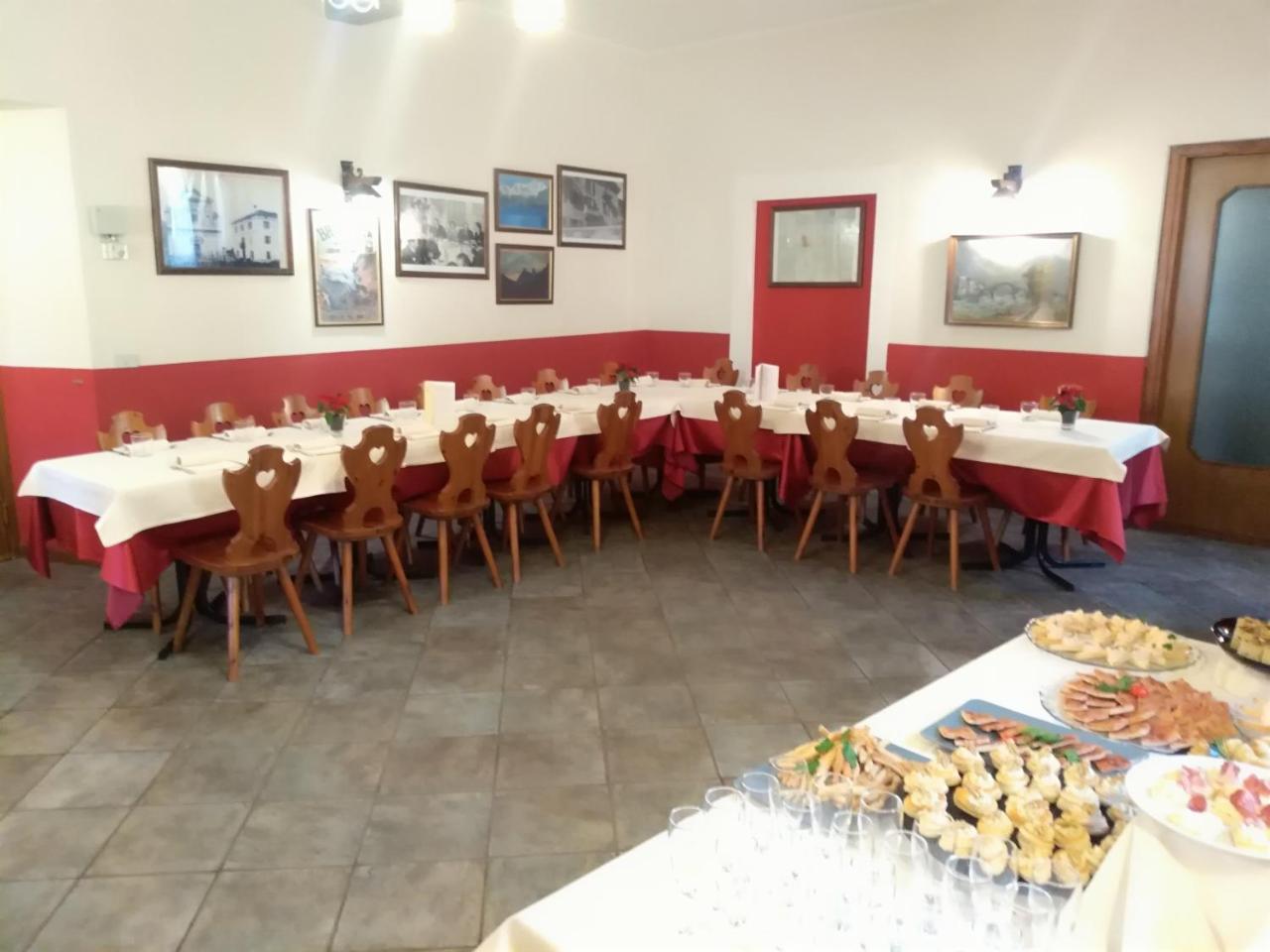 Albergo Ristorante Coppa Dazio Ngoại thất bức ảnh