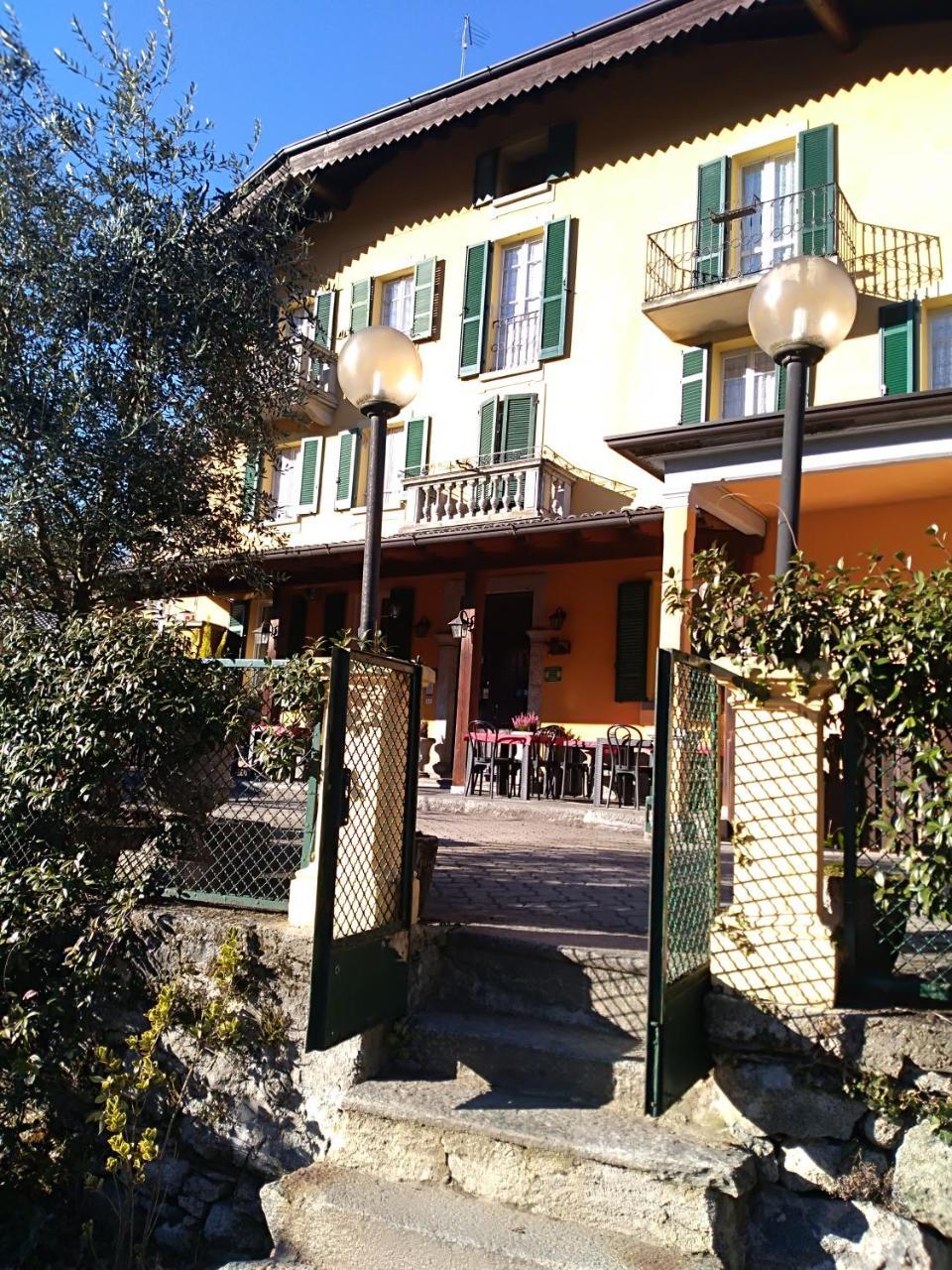 Albergo Ristorante Coppa Dazio Ngoại thất bức ảnh