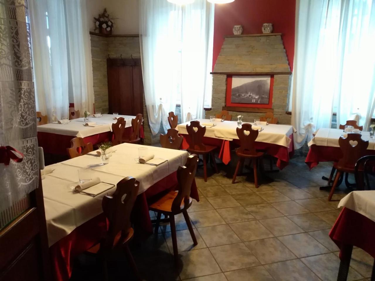 Albergo Ristorante Coppa Dazio Ngoại thất bức ảnh